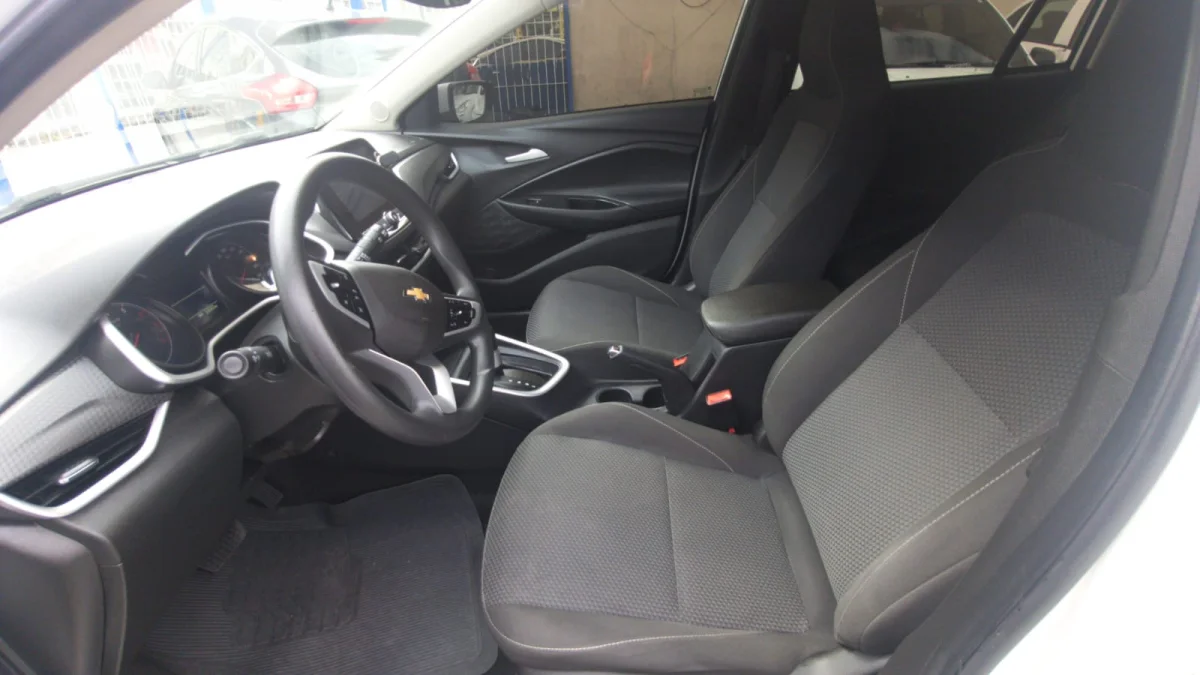ONIX HATCH LT 1.0 12V TB Flex 5p Aut. 2023 - Imagem 11