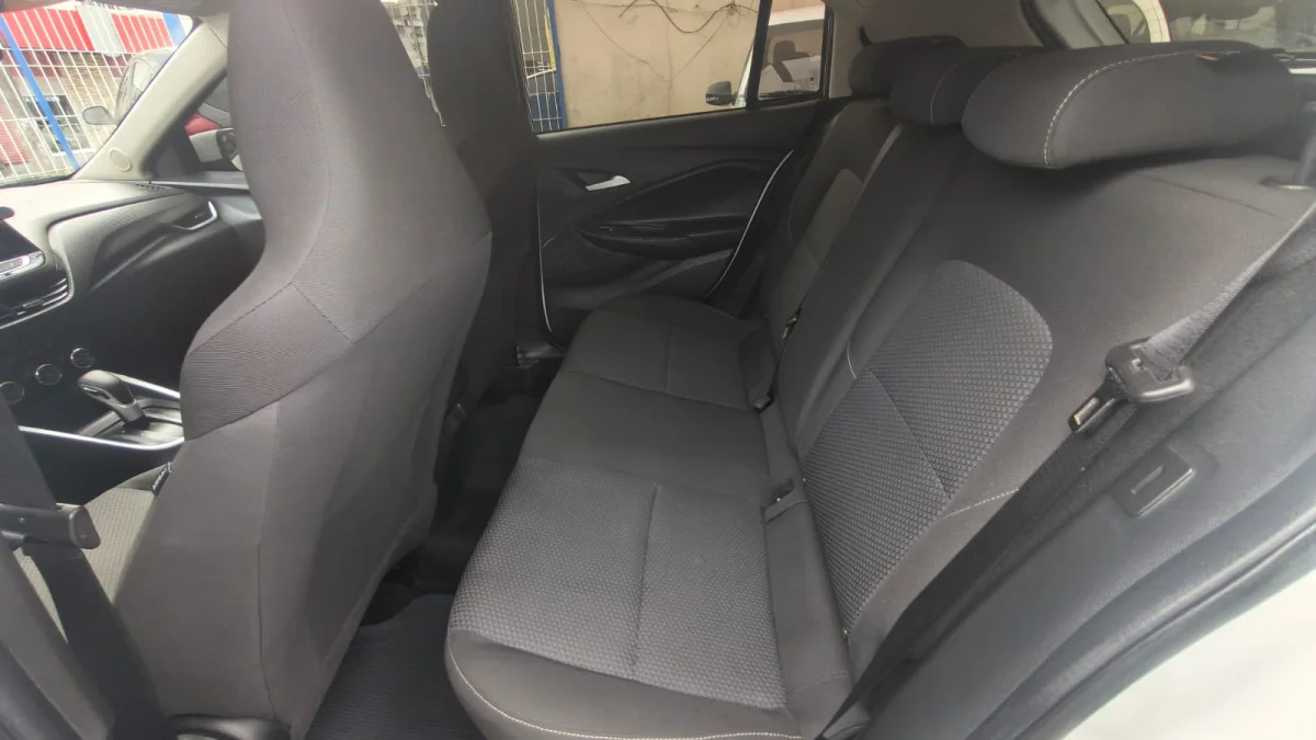 ONIX HATCH LT 1.0 12V TB Flex 5p Aut. 2023 - Imagem 12