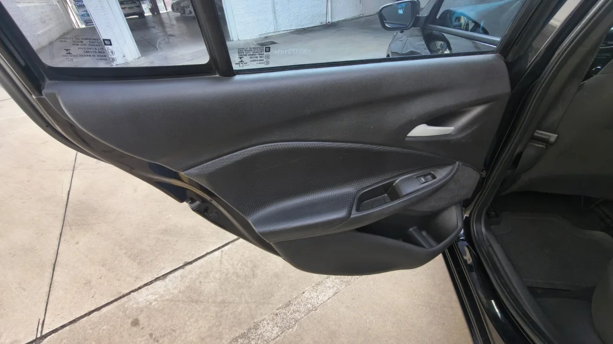 ONIX SEDAN Plus LT 1.0 12V Flex 4p Mec. 2022 - Imagem 12