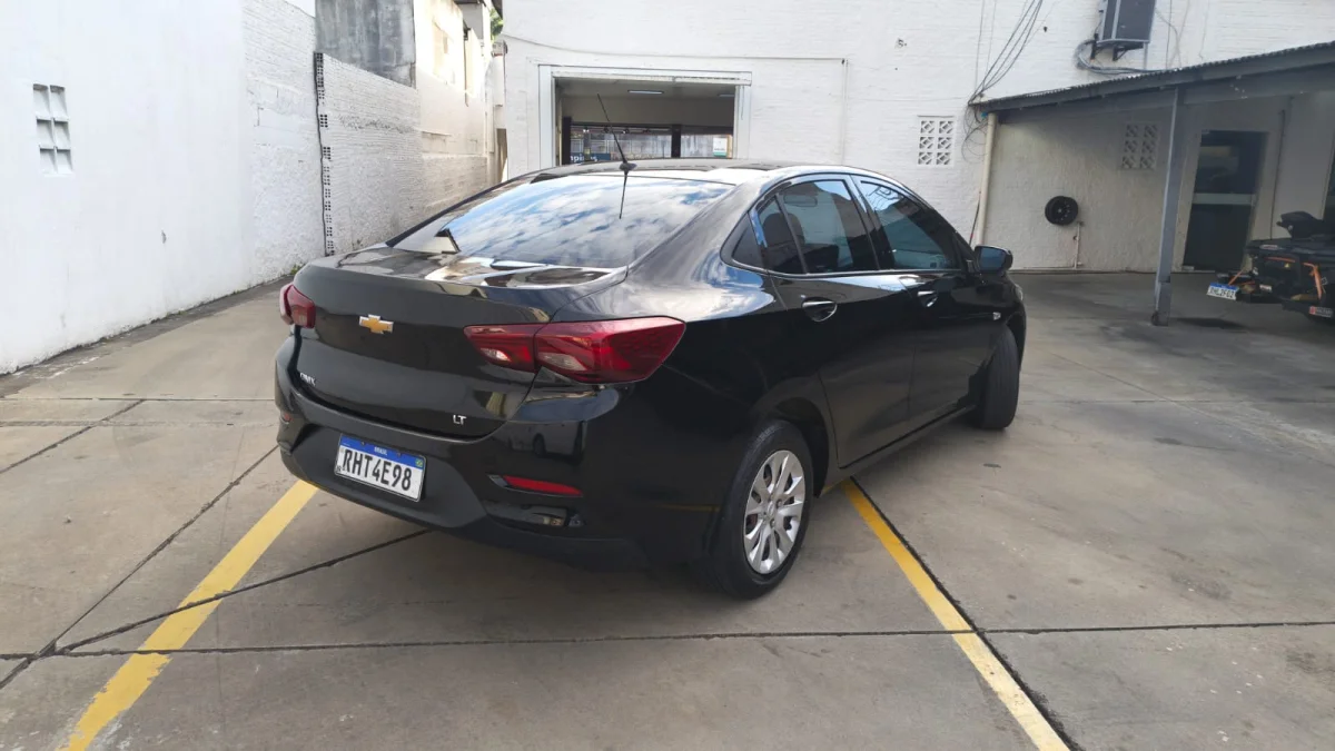 ONIX SEDAN Plus LT 1.0 12V Flex 4p Mec. 2022 - Imagem 5