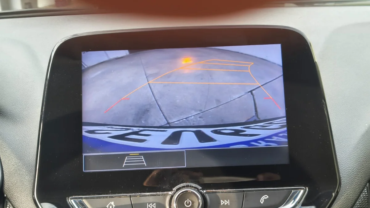 ONIX HATCH LT 2 1.0 12V Flex 5p Mec. 2024 - Imagem 9
