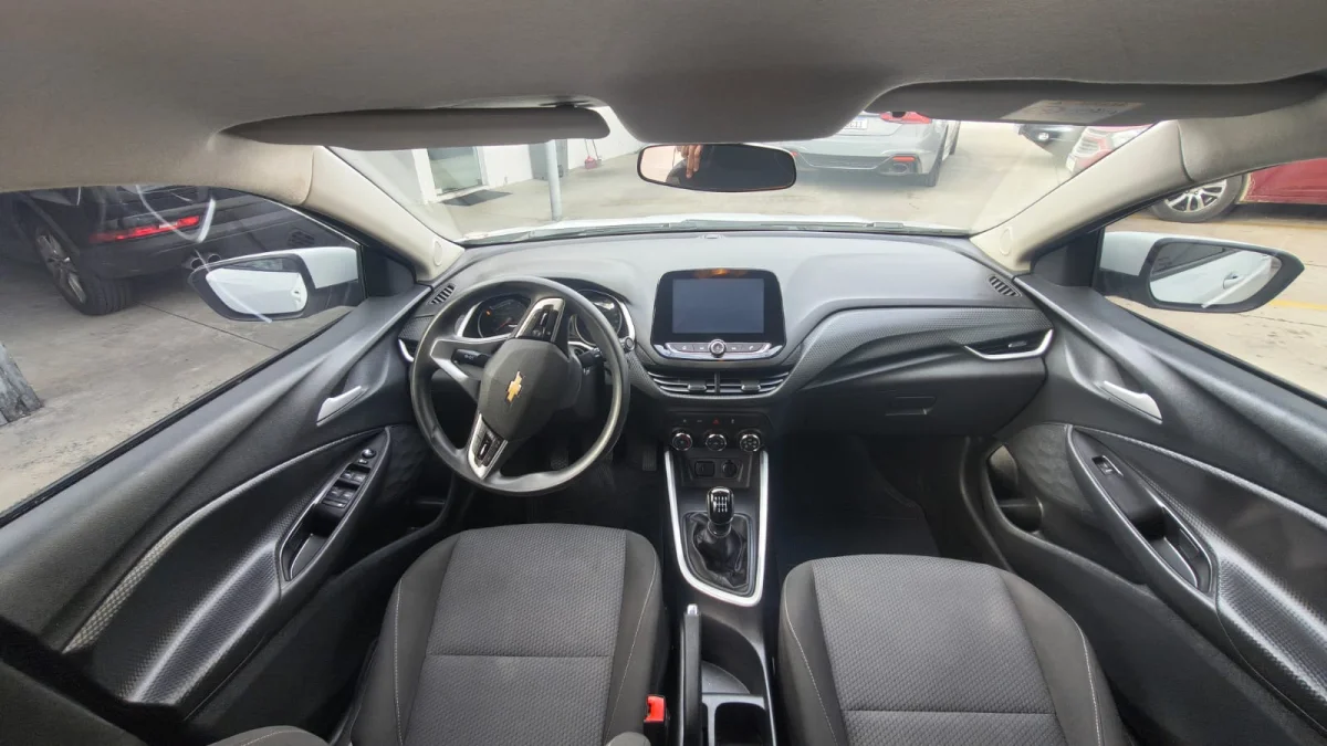 ONIX HATCH LT 2 1.0 12V Flex 5p Mec. 2024 - Imagem 7