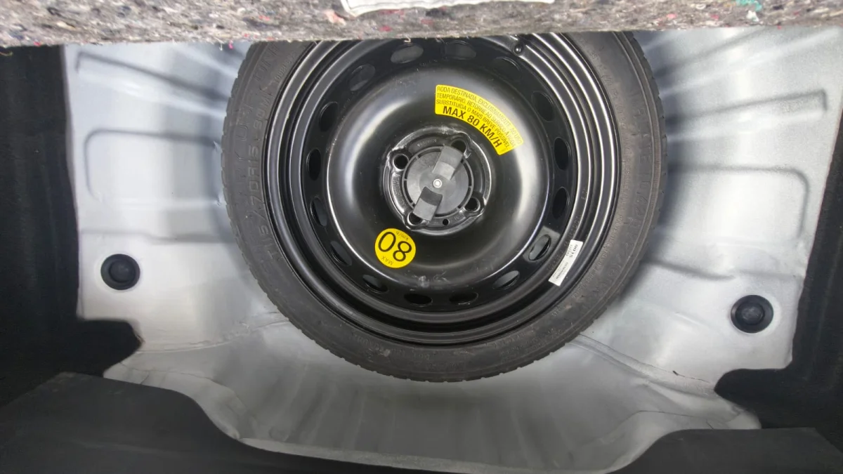ONIX HATCH LT 2 1.0 12V Flex 5p Mec. 2024 - Imagem 15