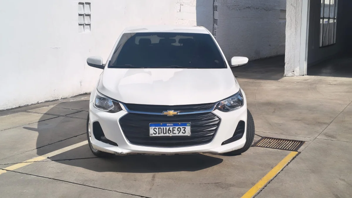 ONIX HATCH LT2 1.0 12V FLEX 2023 - Imagem 2