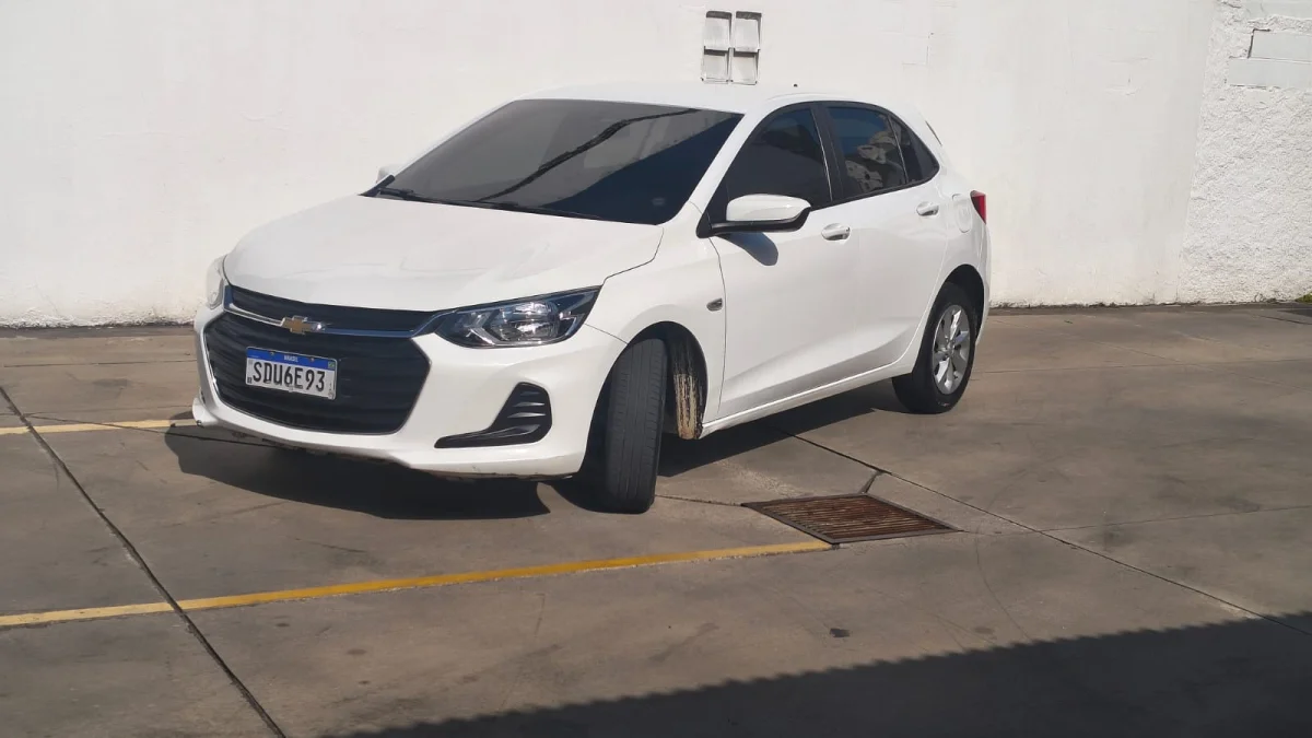 ONIX HATCH LT2 1.0 12V FLEX 2023 - Imagem 4