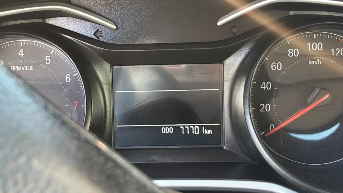 ONIX HATCH LT2 1.0 12V FLEX 2023 - Imagem 9