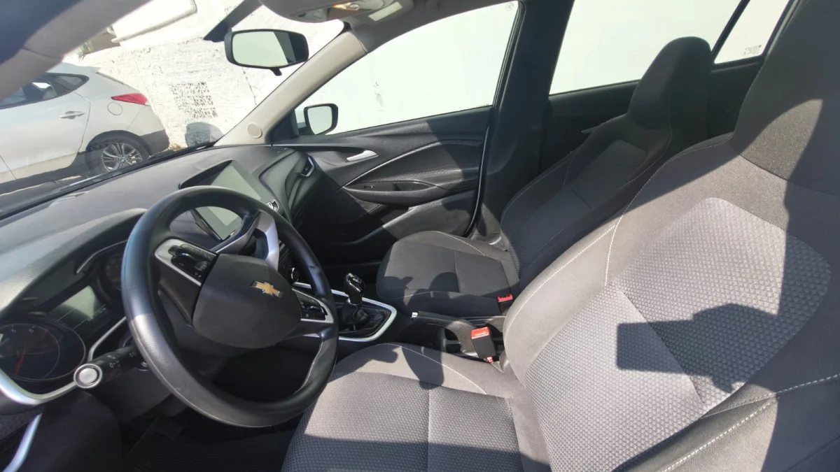 ONIX HATCH LT2 1.0 12V FLEX 2023 - Imagem 12