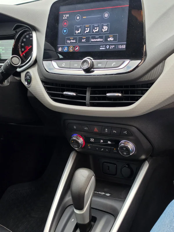 ONIX PLUS 1.0TURBO AUTOMÁTICO PREMIER2 2024 - Imagem 9
