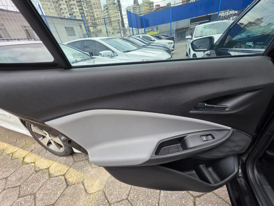 ONIX PLUS 1.0TURBO AUTOMÁTICO PREMIER2 2024 - Imagem 17