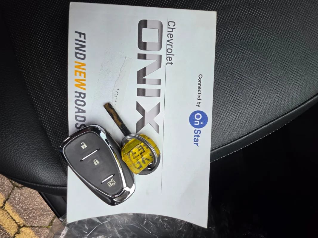 ONIX PLUS 1.0TURBO AUTOMÁTICO PREMIER2 2024 - Imagem 19