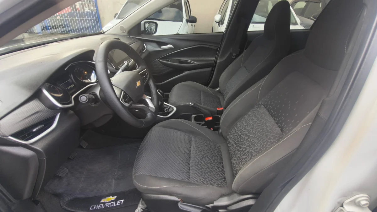 ONIX HATCH LT1 1.0 12V FLEX 2021 - Imagem 11