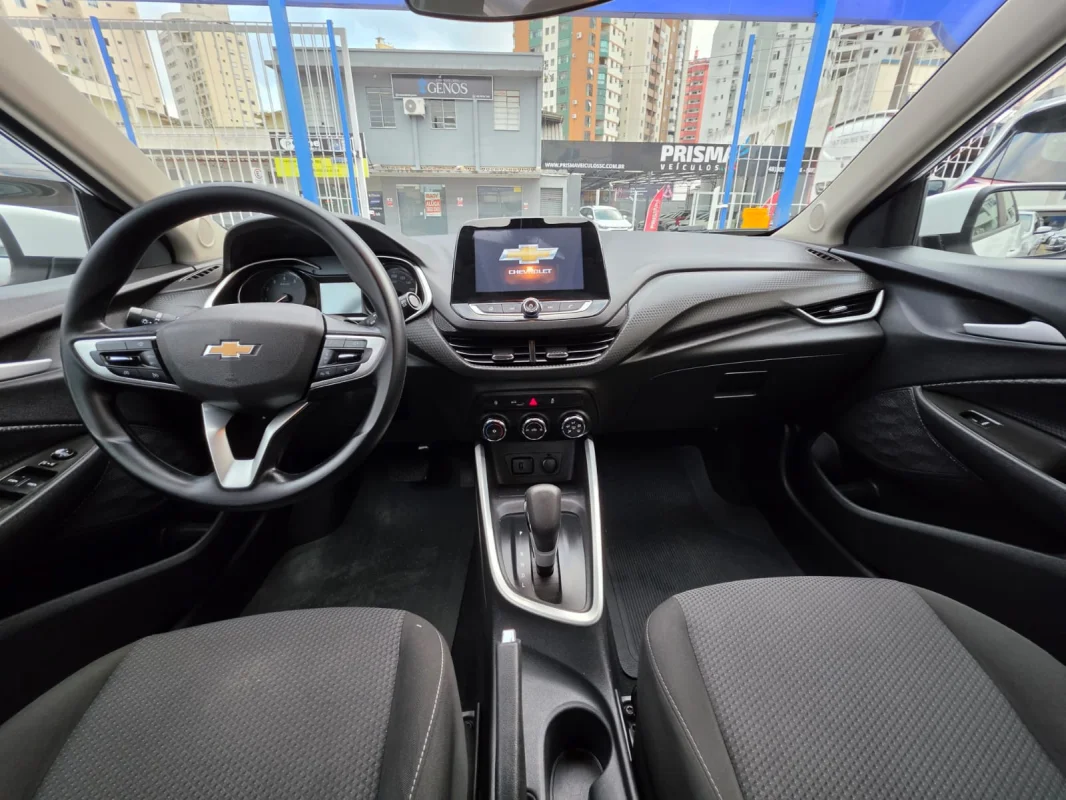 ONIX SEDAN Plus LT 1.0 TURBO Flex AUTOMÁTICO 2023 - Imagem 7