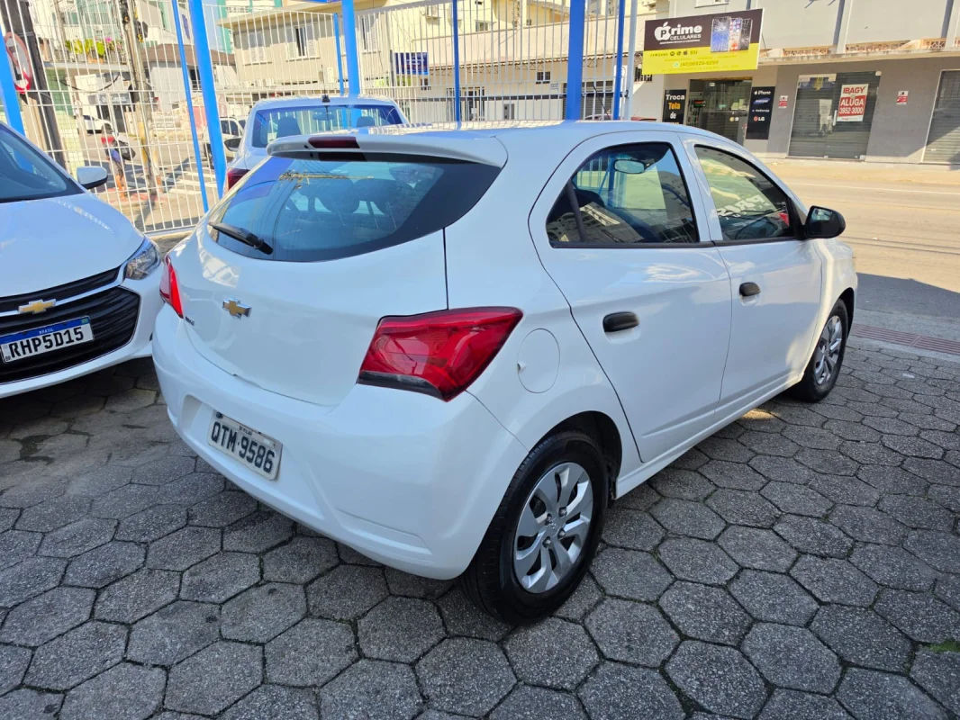 ONIX HATCH Joy 1.0 8V Flex 5p Mecânico 2020 - Imagem 5