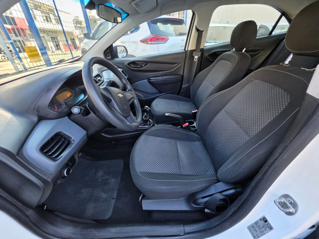 ONIX HATCH Joy 1.0 8V Flex 5p Mecânico 2020 - Imagem 10