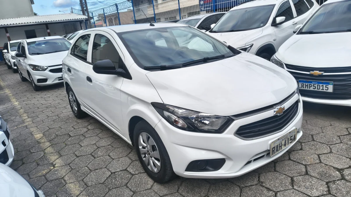 ONIX HATCH Joy 1.0 8V Flex 5p Mec. 2020