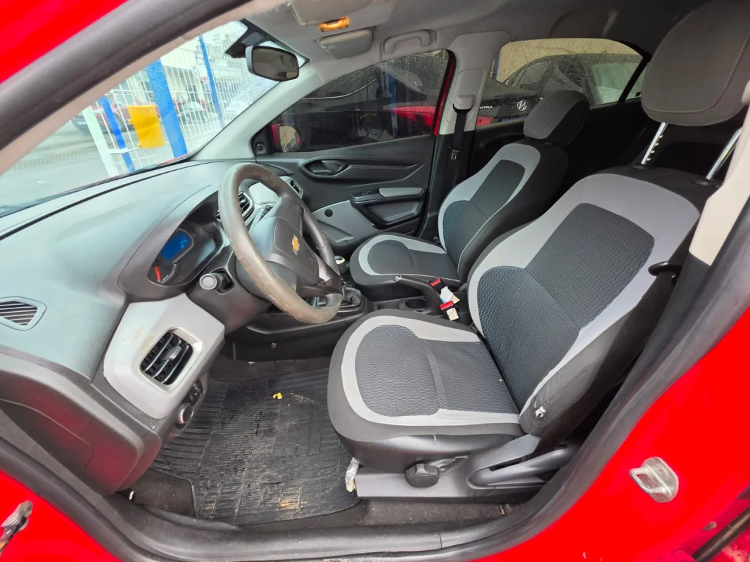 Onix LS 1.0 Mec 2016 - Imagem 9