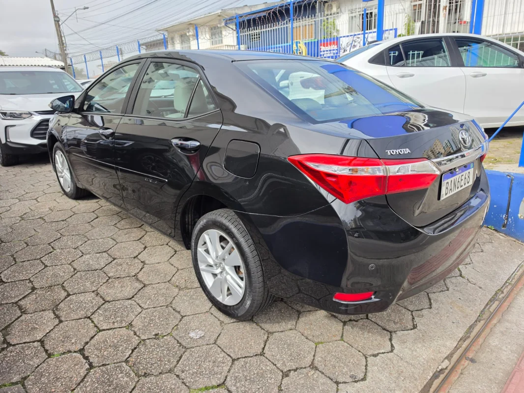 Corolla GLi 1.8 Flex 16V Automático 2017 - Imagem 3