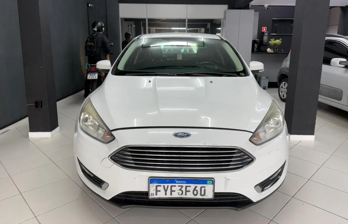 Focus Titanium 2.0 completo automático 2016 - Imagem 2