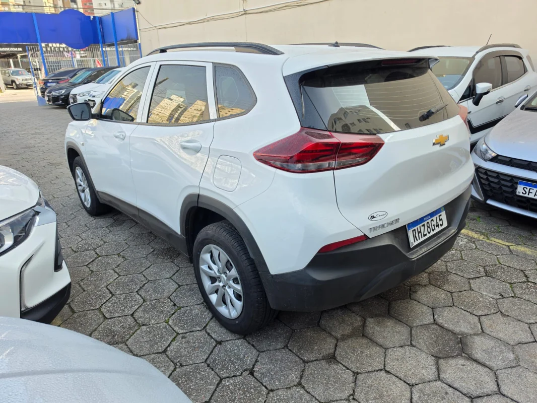 TRACKER LT TURBO 1.0 AUTOMÁTICO 2023 - Imagem 3