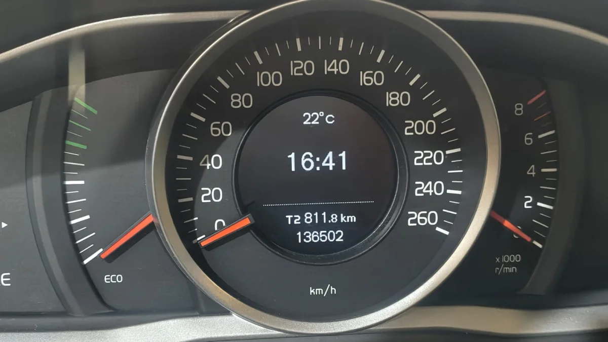 XC 60 2.0 T5 COMF 2015 - Imagem 9