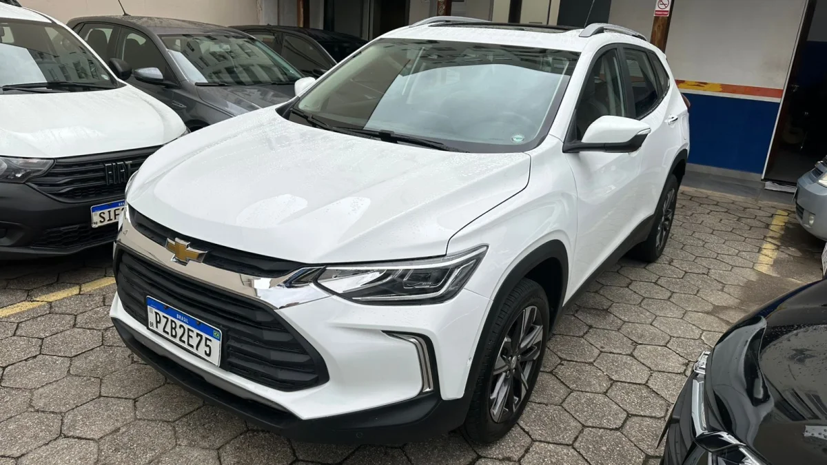 Tracker Premier 1.2 Turbo Aut com Teto solar 2024 - Imagem 4