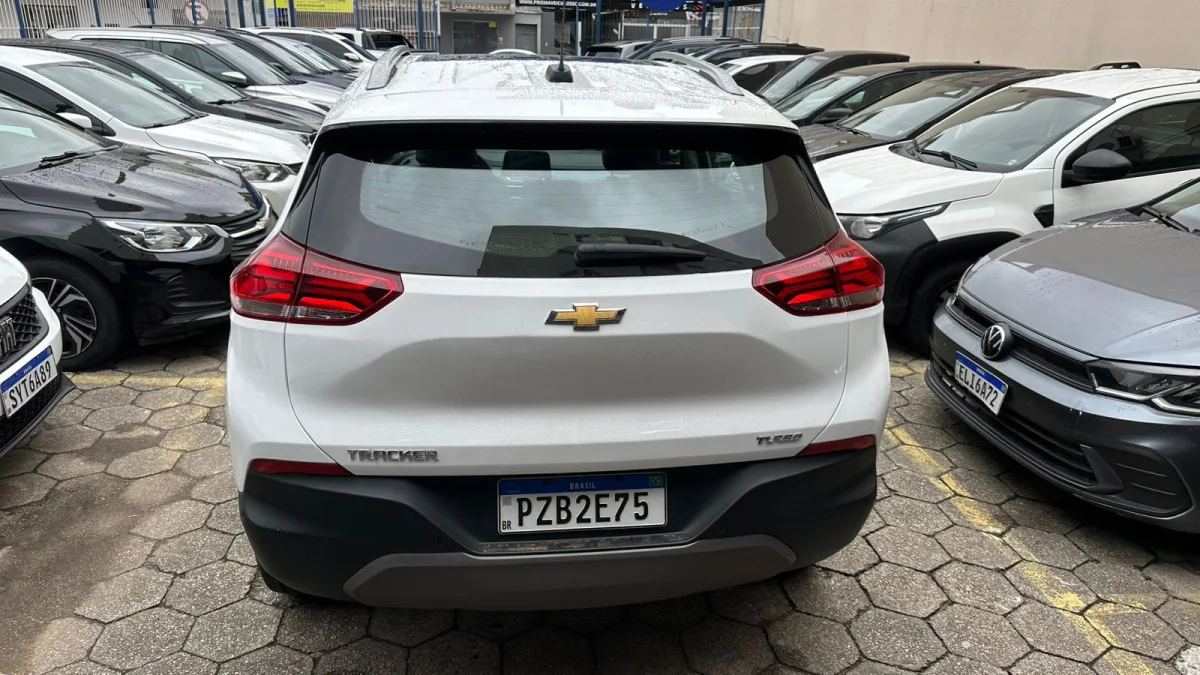 Tracker Premier 1.2 Turbo Aut com Teto solar 2024 - Imagem 6