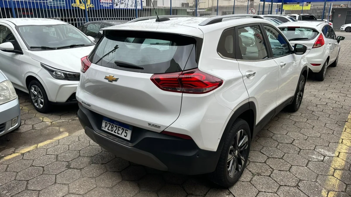 Tracker Premier 1.2 Turbo Aut com Teto solar 2024 - Imagem 5