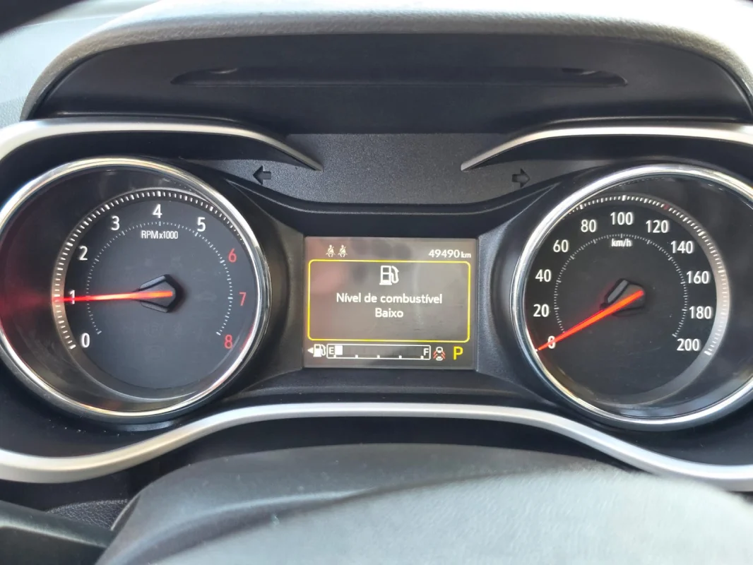 Tracker Premier 1.2 Turbo Aut com Teto solar 2024 - Imagem 8