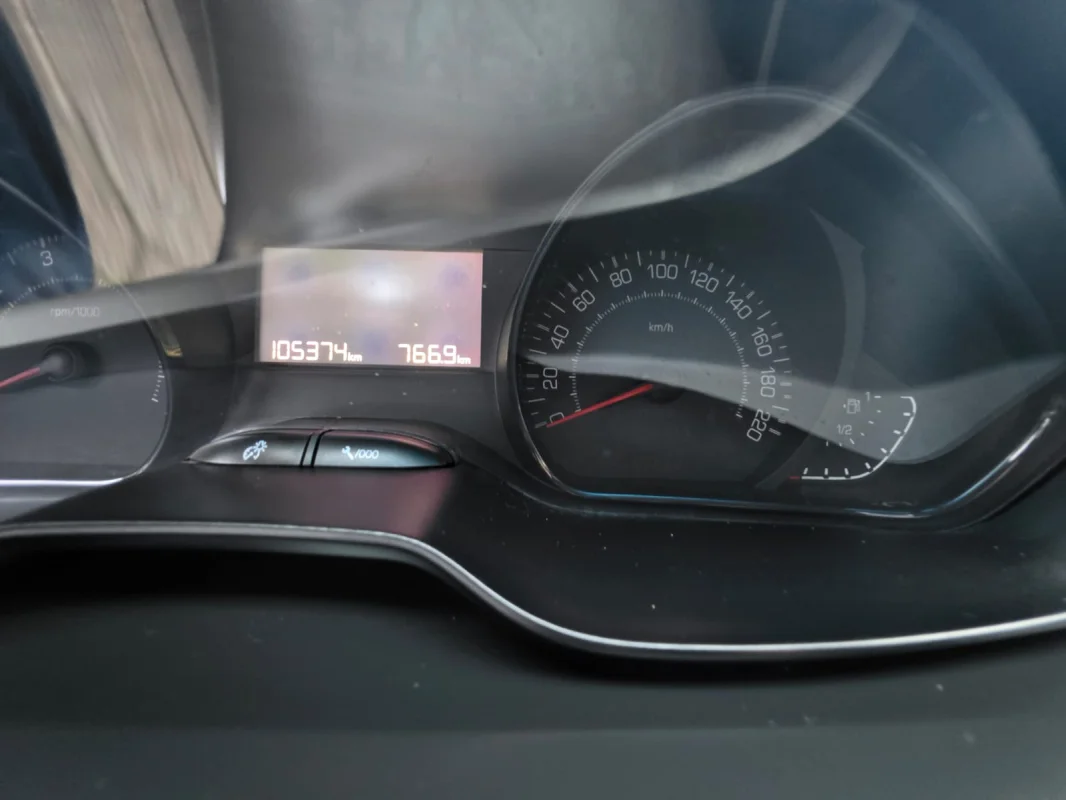 2008 Allure 1.6 Flex 16V 5p Automático 2017 - Imagem 3