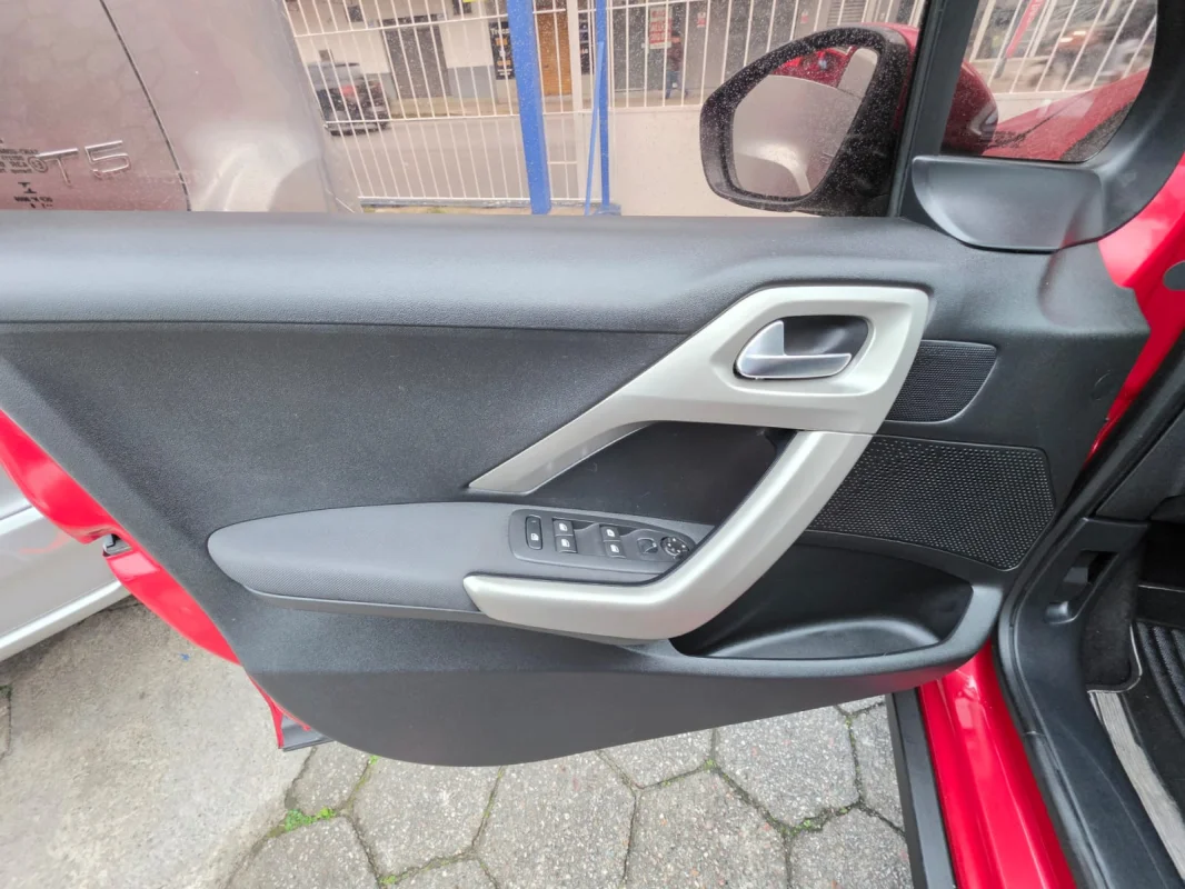 2008 Allure 1.6 Flex 16V 5p Automático 2017 - Imagem 15
