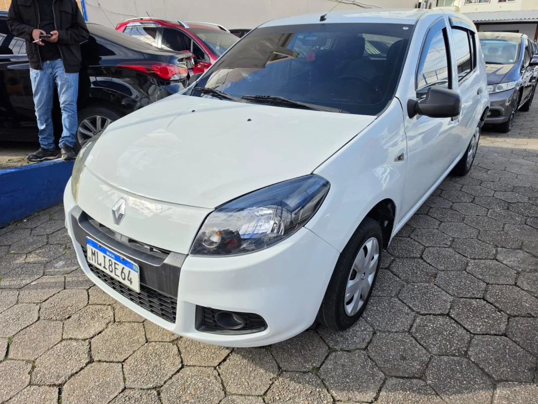 SANDERO Authentique Hi-Flex 1.0 16V 5p 2014 - Imagem 4