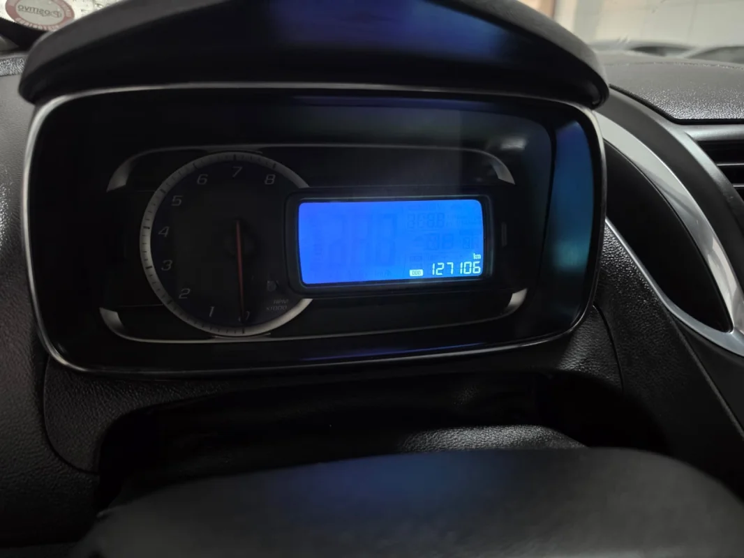 Tracker LTZ 1.8 Aut. Completa 2014 - Imagem 10
