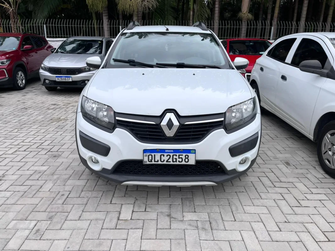 Sandero Stepway 1.6 8V 2016 - Imagem 2