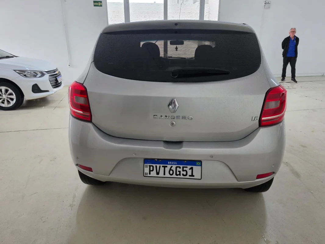 Sandero Expression 1.6 Completo 2015 - Imagem 6