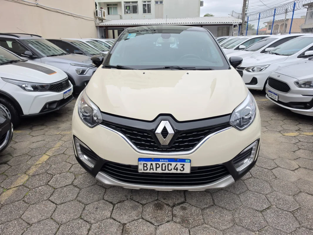 CAPTUR Intense 1.6 16V Flex 5p Automática 2018 - Imagem 2