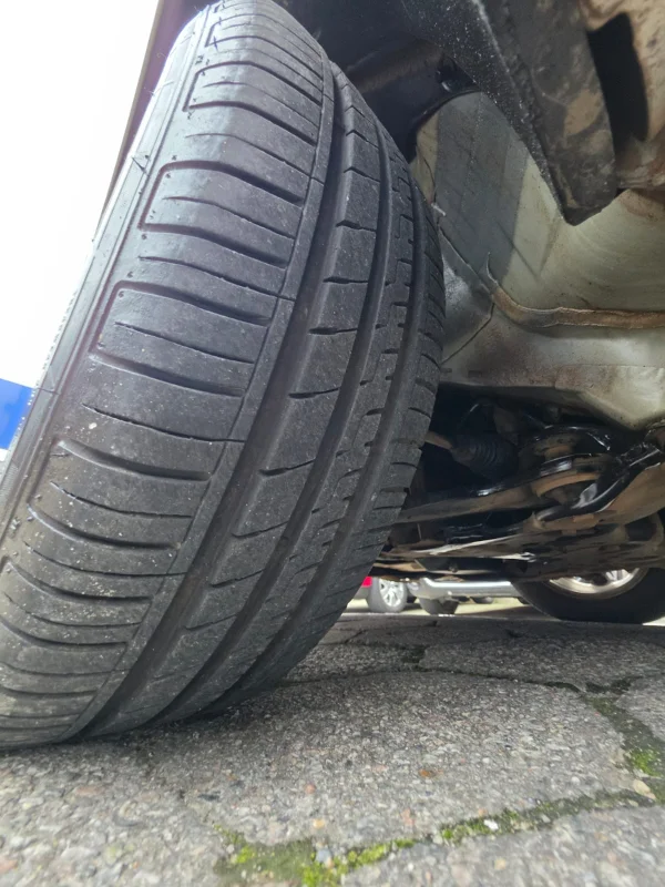 ONIX HATCH LT 1.0 12V Flex 5p Mecânico 2023 - Imagem 11