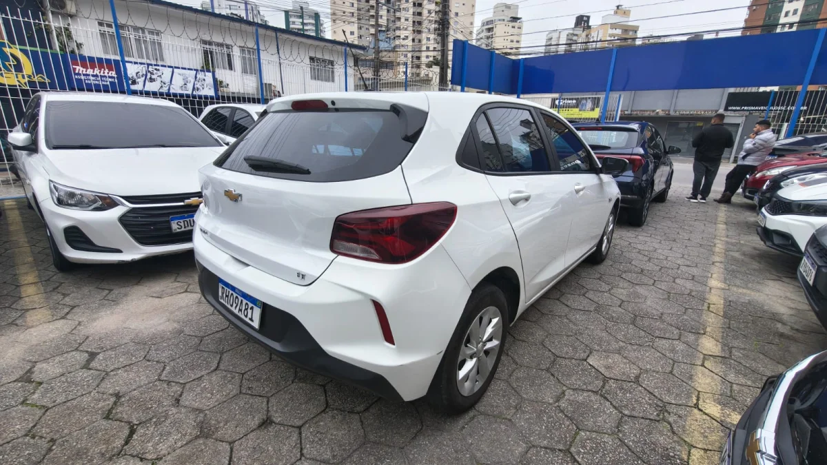 ONIX HATCH LT2 1.0 12V FLEX 2022  - Imagem 6