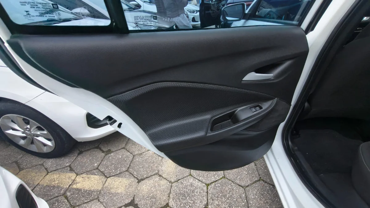 ONIX HATCH LT2 1.0 12V FLEX 2022  - Imagem 9