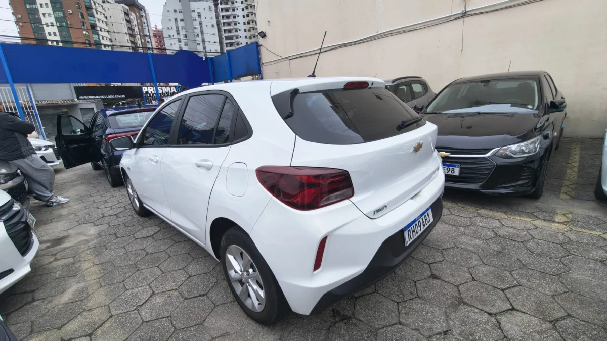 ONIX HATCH LT2 1.0 12V FLEX 2022  - Imagem 15