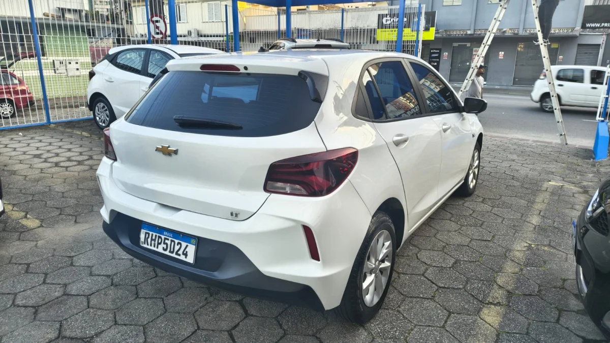 ONIX HATCH LT2 1.0 12V FLEX 2022  - Imagem 10