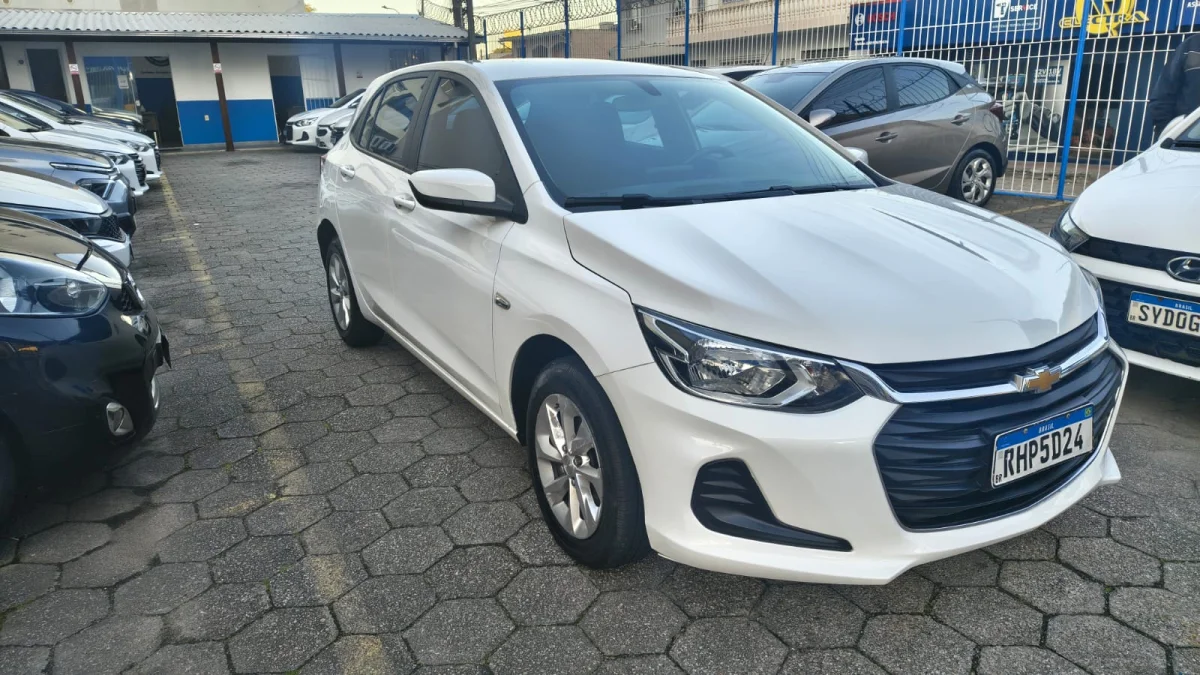 ONIX HATCH LT2 1.0 12V FLEX 2022 