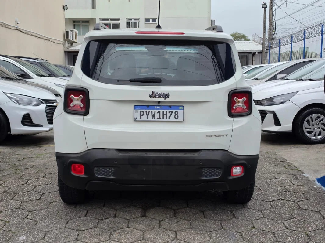 Renegade Sport 1.8 4x2 Flex 16V Mecânica 2017 - Imagem 5