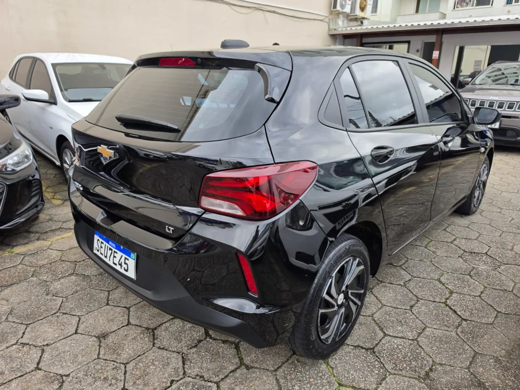 Onix Hatch LT2 1.0 Completo 2024 - Imagem 3