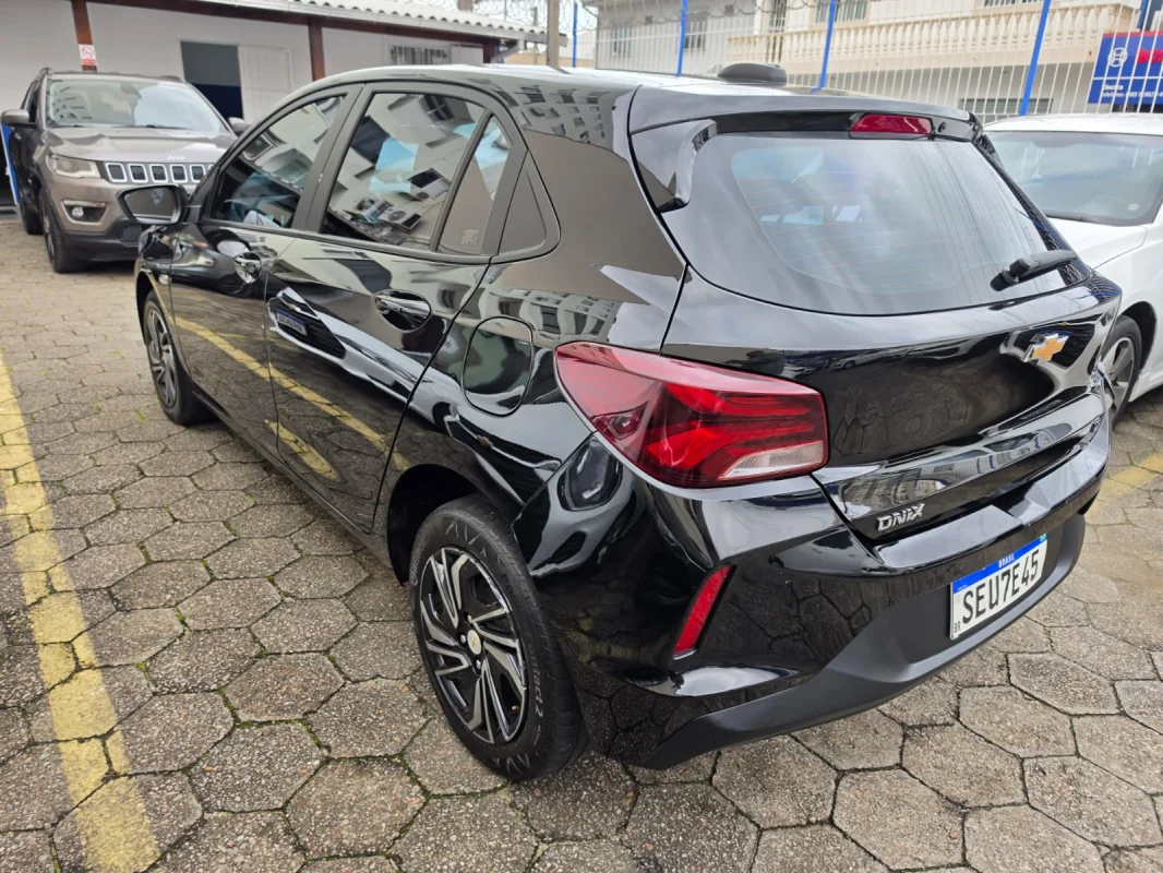 Onix Hatch LT2 1.0 Completo 2024 - Imagem 5