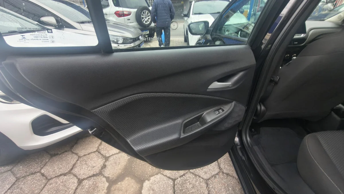 ONIX 10MT LT2 2023 - Imagem 13
