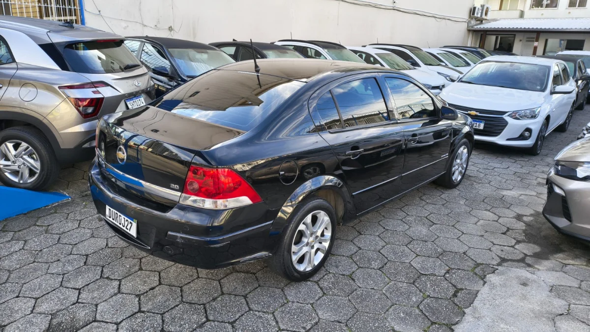 Vectra Elegan. 2.0 MPFI 8v 2007 completo - Imagem 3