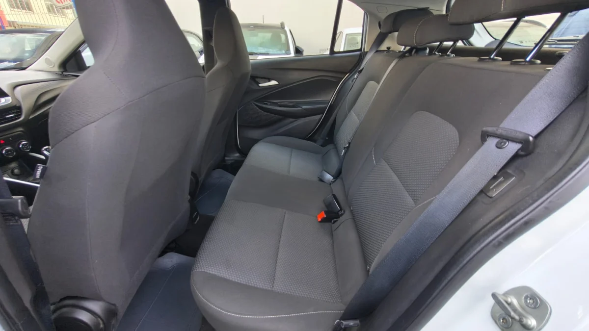 Onix Hatch LT2 1.0 Completo 2024 - Imagem 7