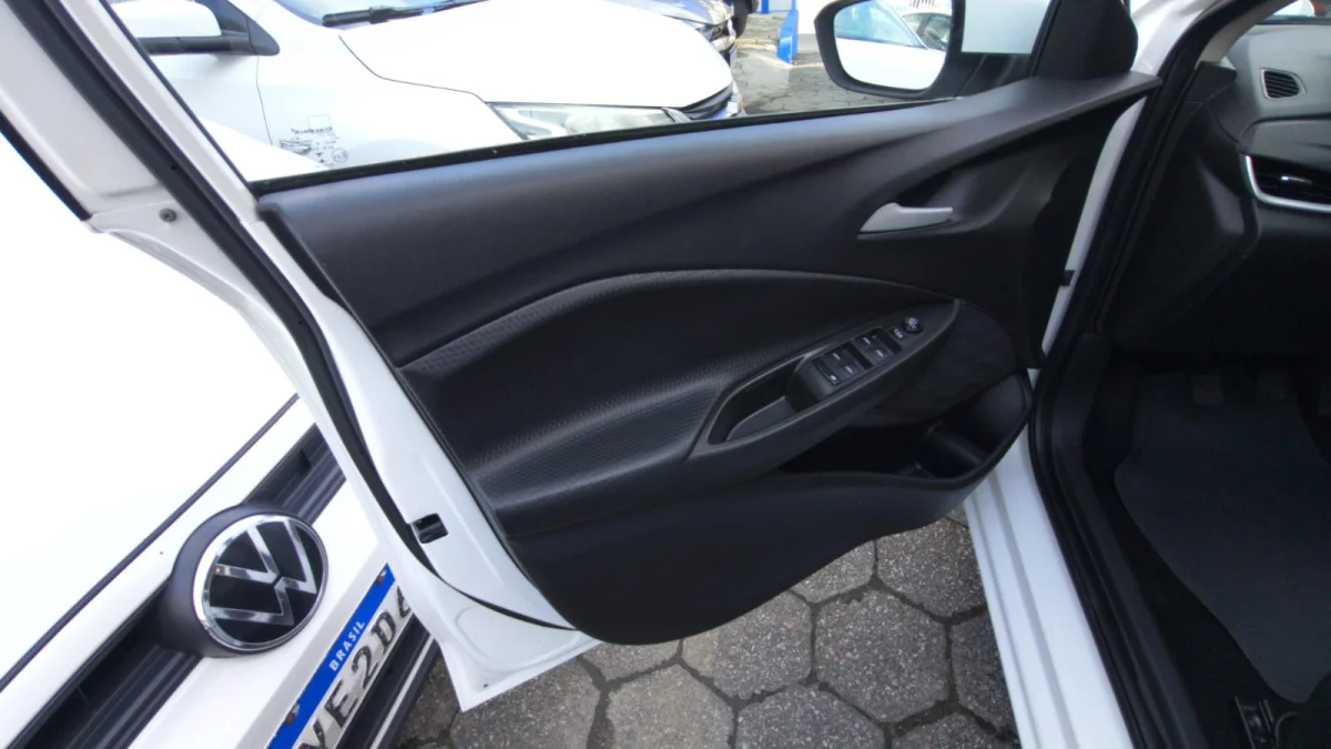 Onix Hatch LT2 1.0 Completo 2024 - Imagem 13