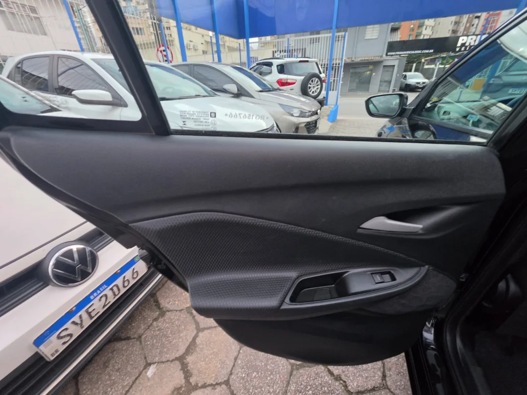 Onix Hatch LT2 1.0 Completo 2024 - Imagem 9
