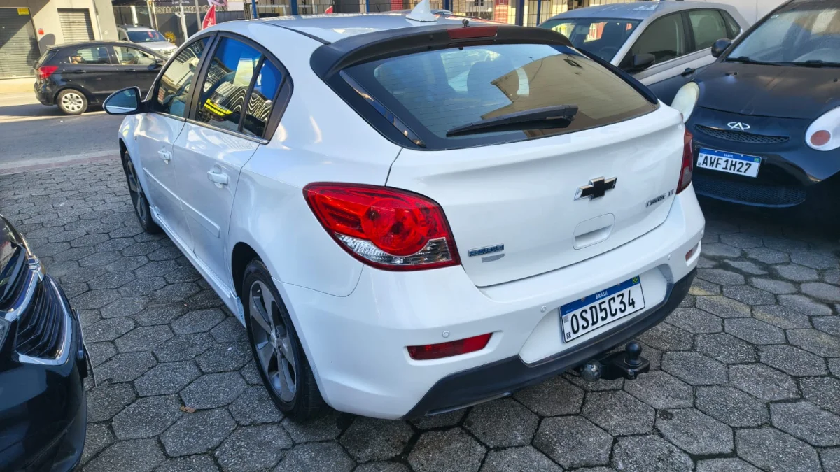 CRUZE HB SPORT LT 1.8 16V AUTOMÁTICO 2014 - Imagem 3